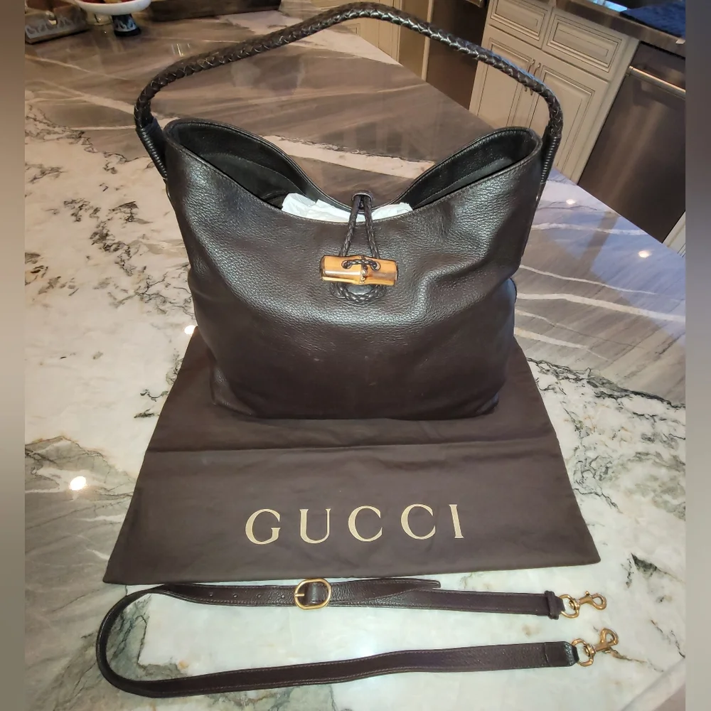 GUCCI authentic L deerskin leather hip shoulder bag, dark brown, bamboo close - Picture 2 of 16